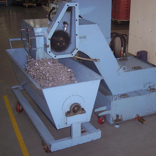 青島數(shù)控機床鏈板排屑機 機床排屑機